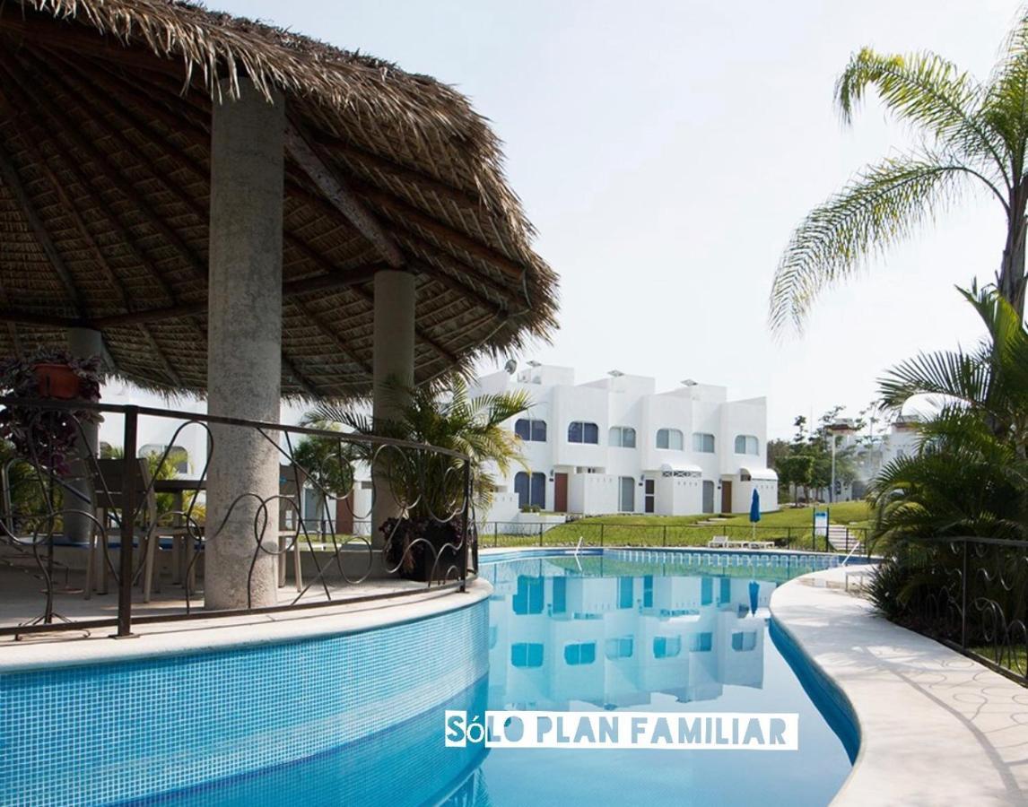 Bonita Casa En Condominio Con Alberca Y Acceso Al Lago เตคิวสควิซเทนโก ภายนอก รูปภาพ