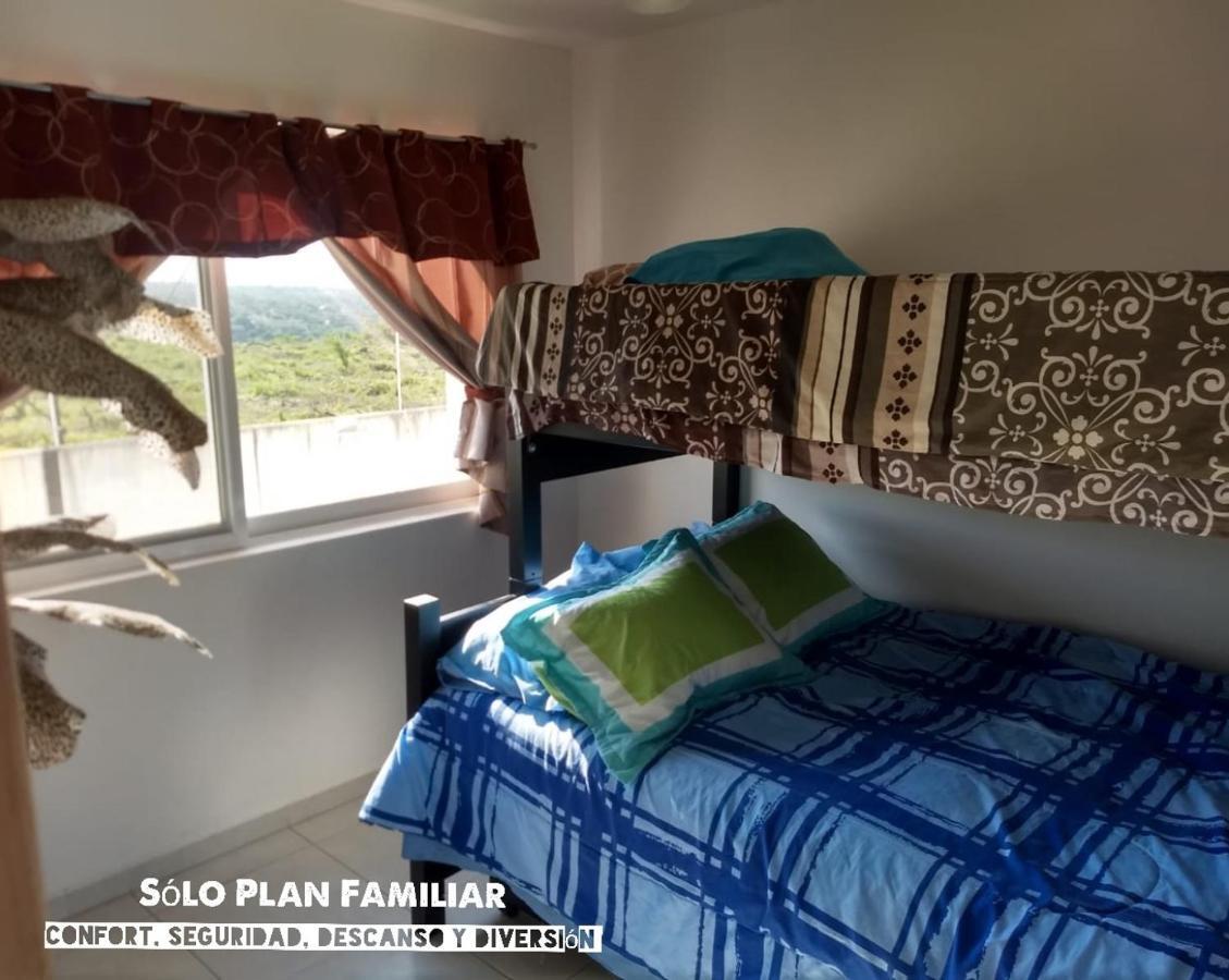 Bonita Casa En Condominio Con Alberca Y Acceso Al Lago เตคิวสควิซเทนโก ภายนอก รูปภาพ